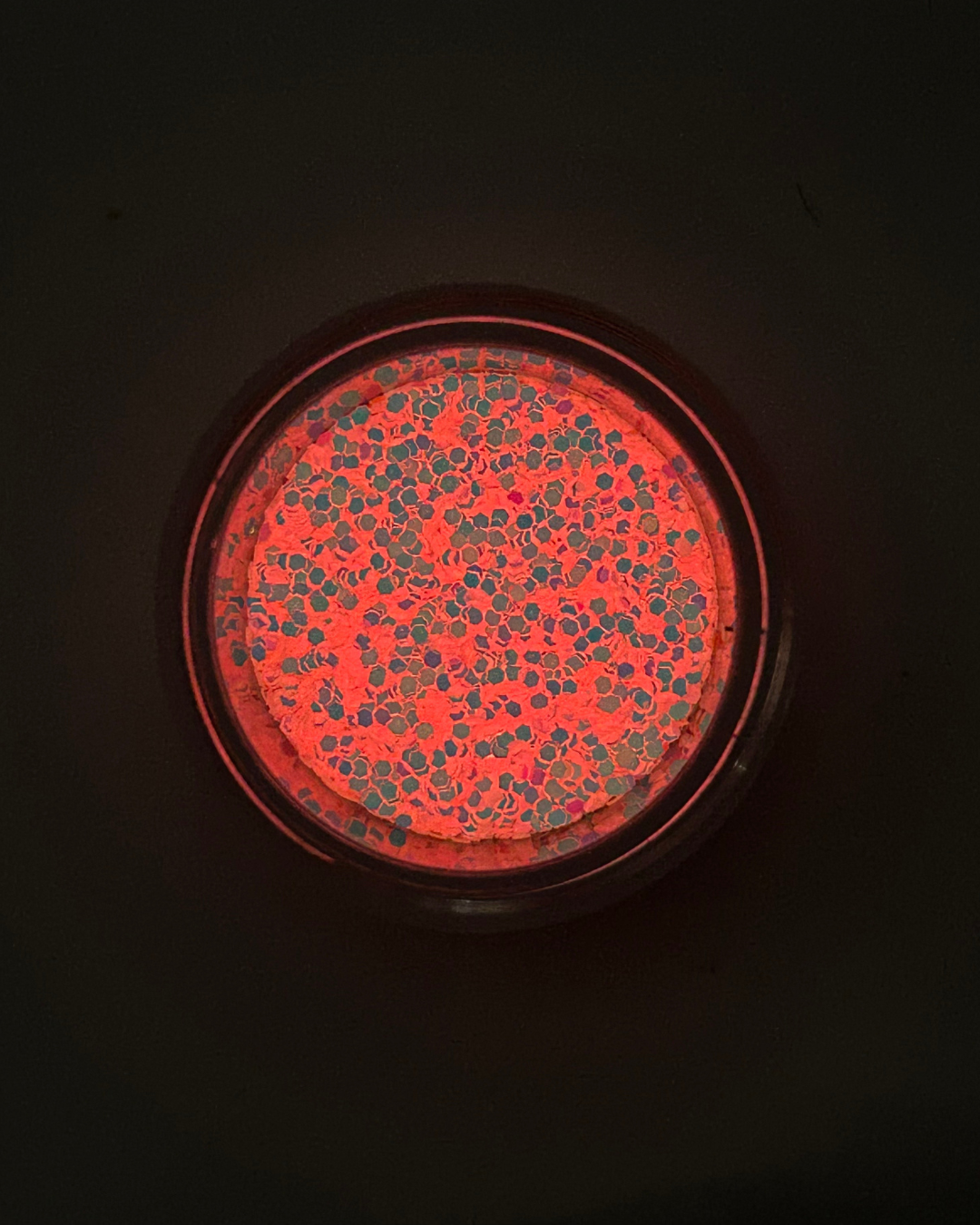 GID Chameleon Flakes - Glo-03