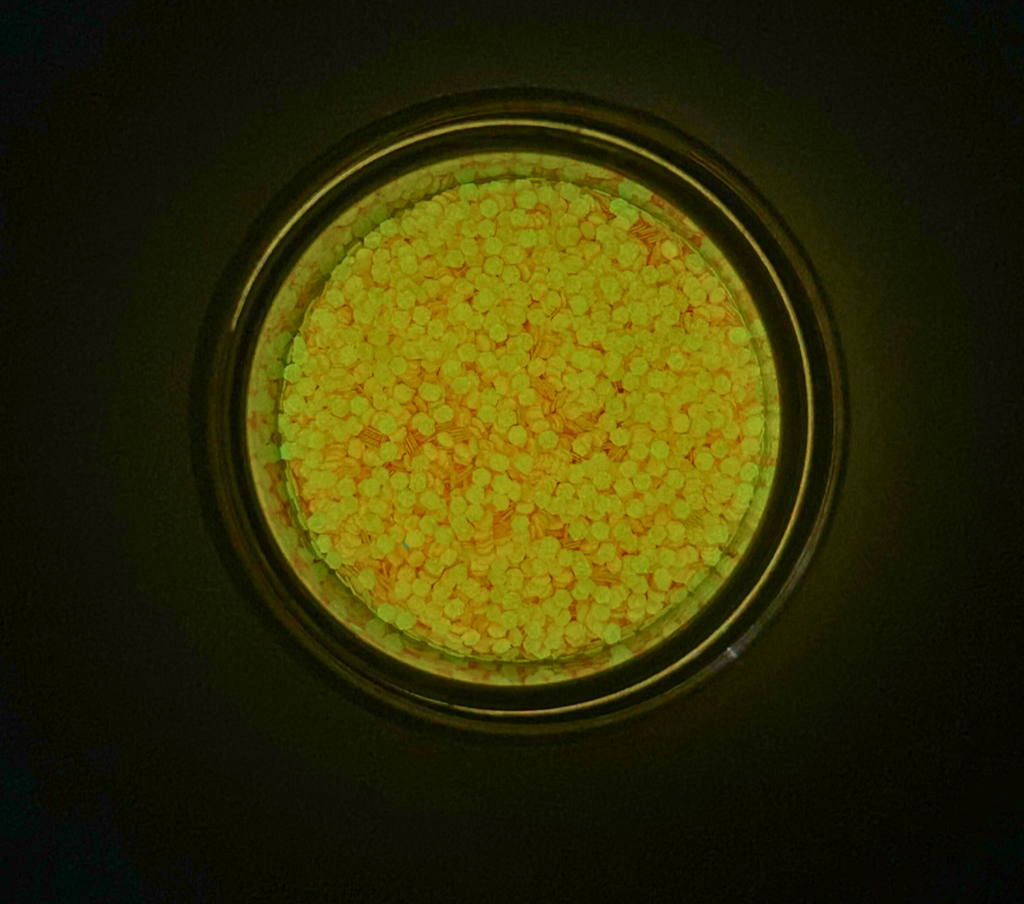 Glow Flakes - Glo-07