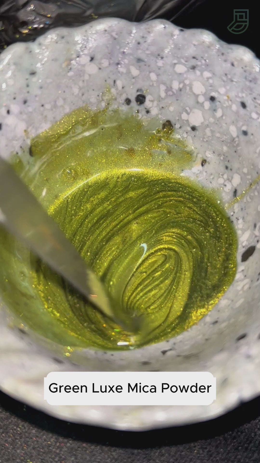 Green Luxe Mica Powder